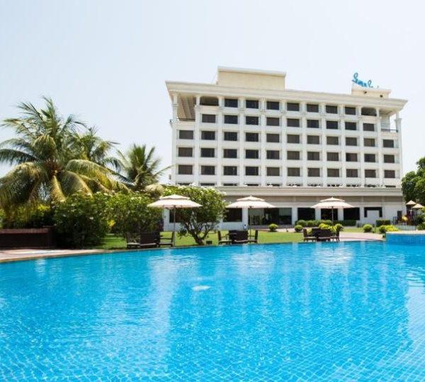 4 Star Hotel