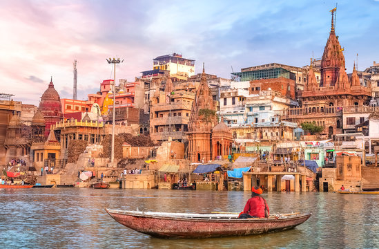 Kasi tour package from Coimbatore with Ganga Aarti and temple visits