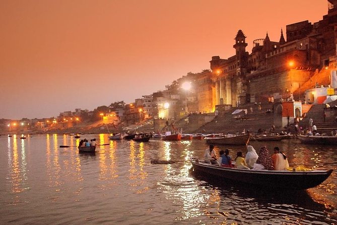 Kashi Tour Package from Hyderabad – Spiritual Varanasi Ganga Aarti and Temple Darshan