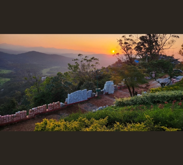 Raja’s Seat Sunset Viewpoint