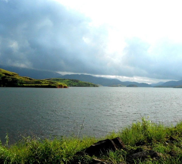 Peaceful Kabini River views