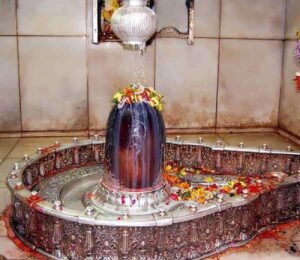 Omkareshwar and Mahakaleshwar Jyotirlinga tour from Mysore – spiritual itinerary covering sacred temples of Madhya Pradesh
