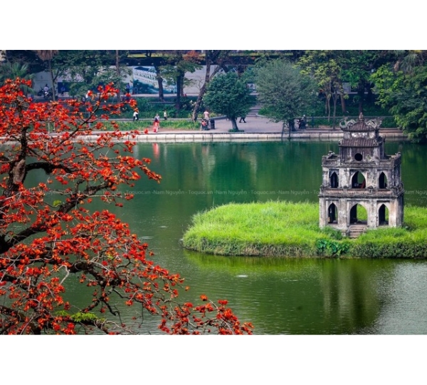 Hoan Kiem Lake