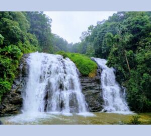 🌿 Enjoy a refreshing 3D/2N Coorg tour from Coimbatore with Vasantkamal Tours. Explore Abbey Falls, Raja’s Seat, Talacauvery & Coffee Plantations. Comfortable stay & travel included!