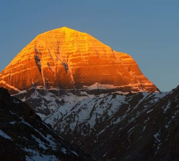🌄 Sunrise at Tibetan Plateau