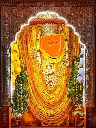 Discover the history, spiritual significance, temple timings, festivals, darshan information, and travel tips for Sankat Mochan Hanuman Temple in Varanasi. Plan your Kashi pilgrimage with Vasantkamal Tours.