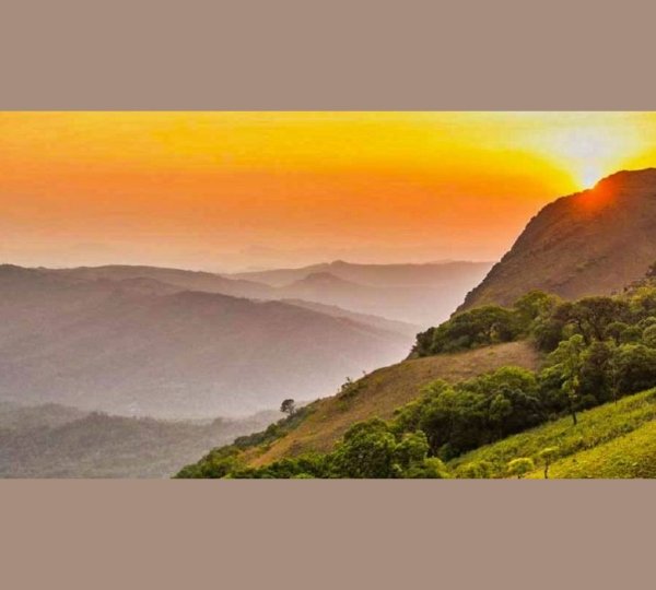 Chikmagalur- Sunset at Mullayanagiri-Highest Peak in Karnataka